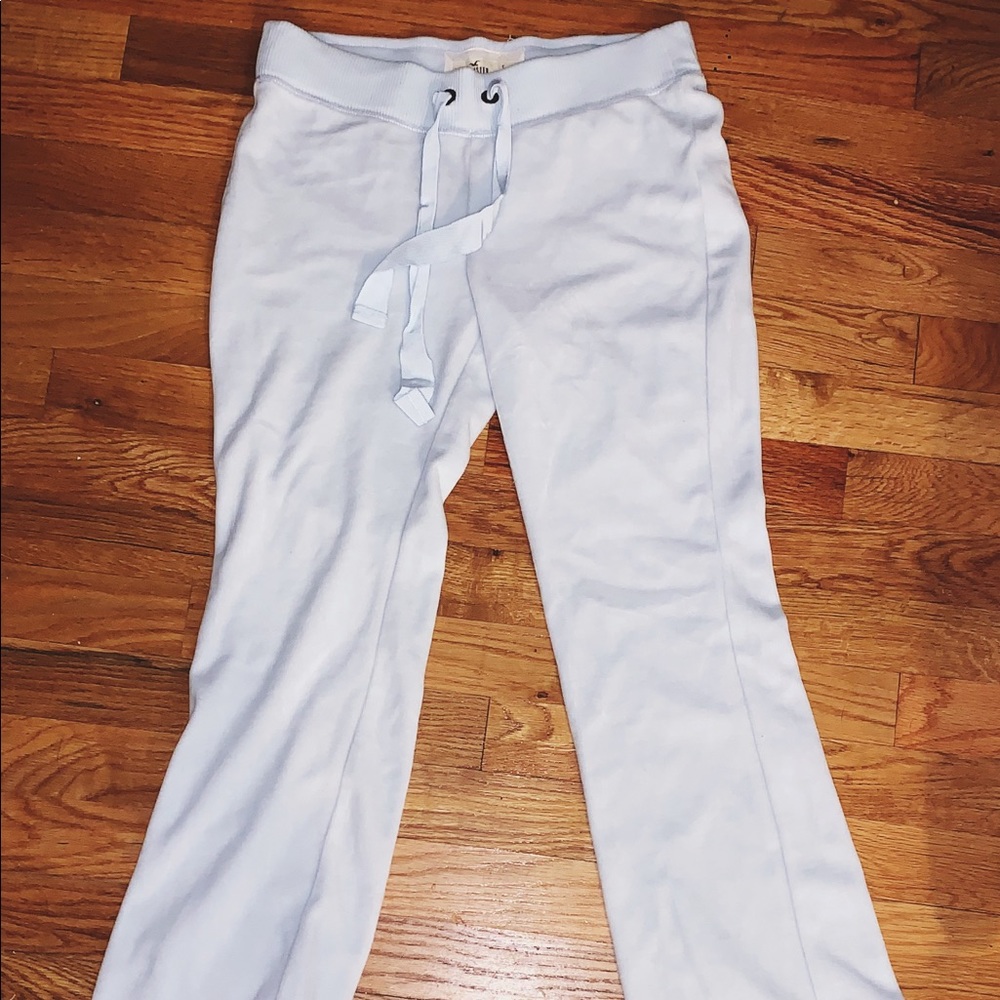 HOLLISTER BUNDLE - Picture 3 of 6